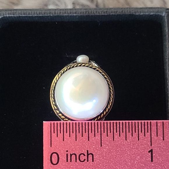 Bold Pearl ring - Picture 3 of 9